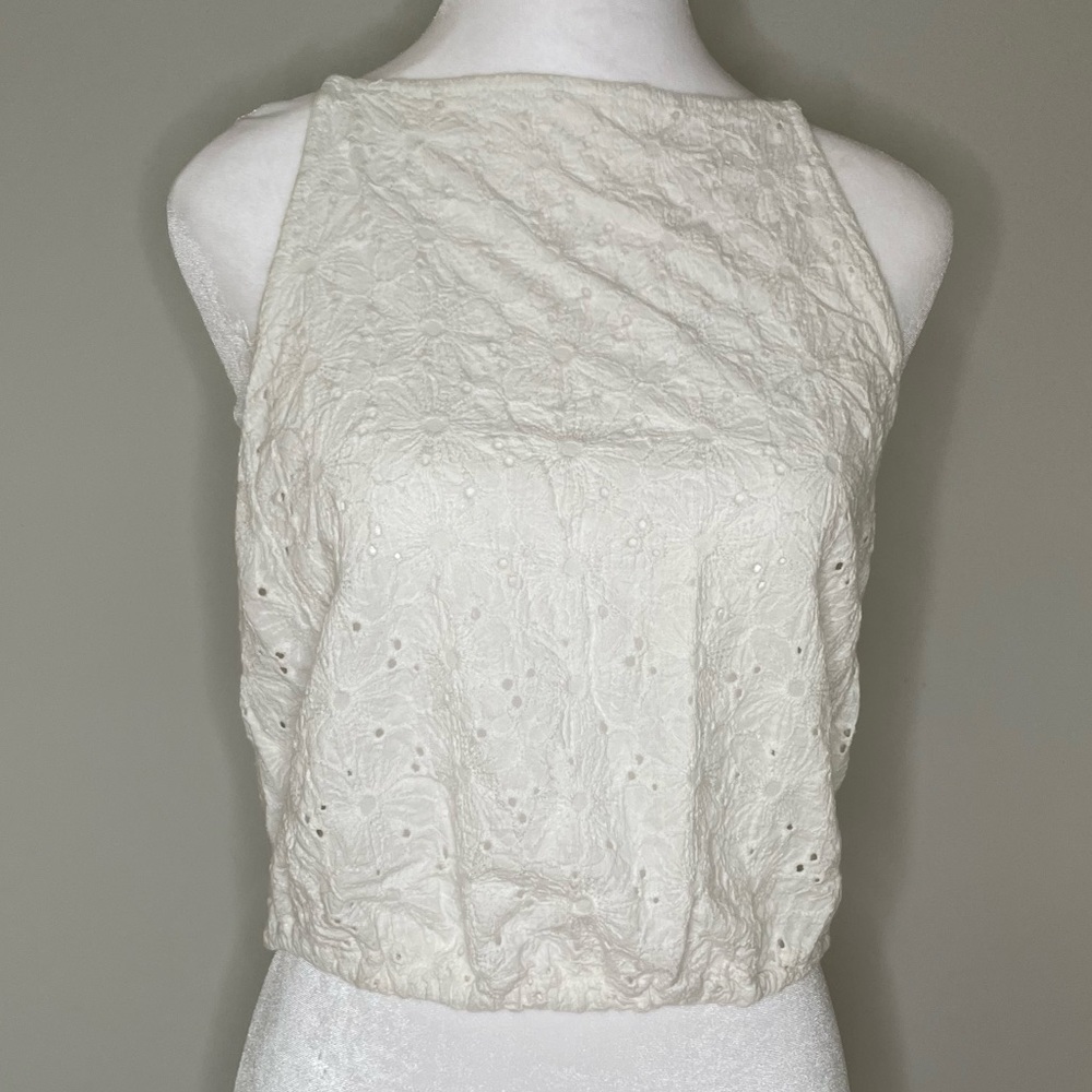 Brandy Melville 100% Cotton Eyelet Tie-back Crop Top OS